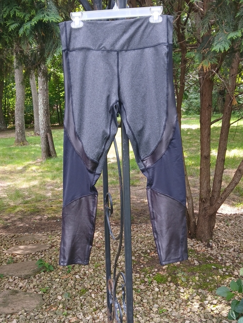 BCBGMAXAZRIA Pants Legging Size L